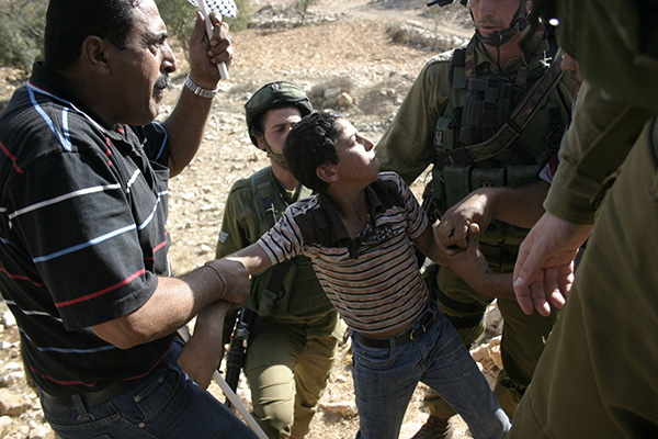 Почему Израиль является расистским государством